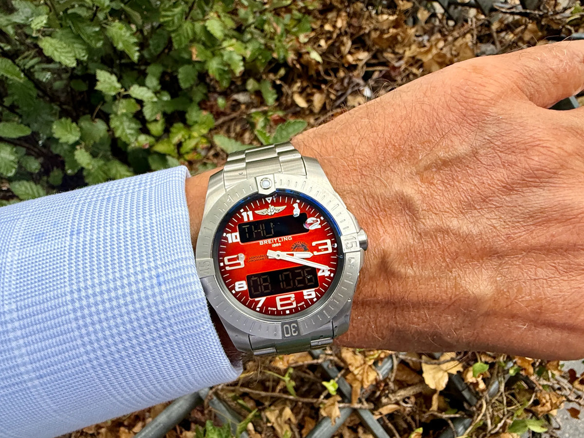 Breitling Aerospace B 70 Orbiter 3 am Arm 2