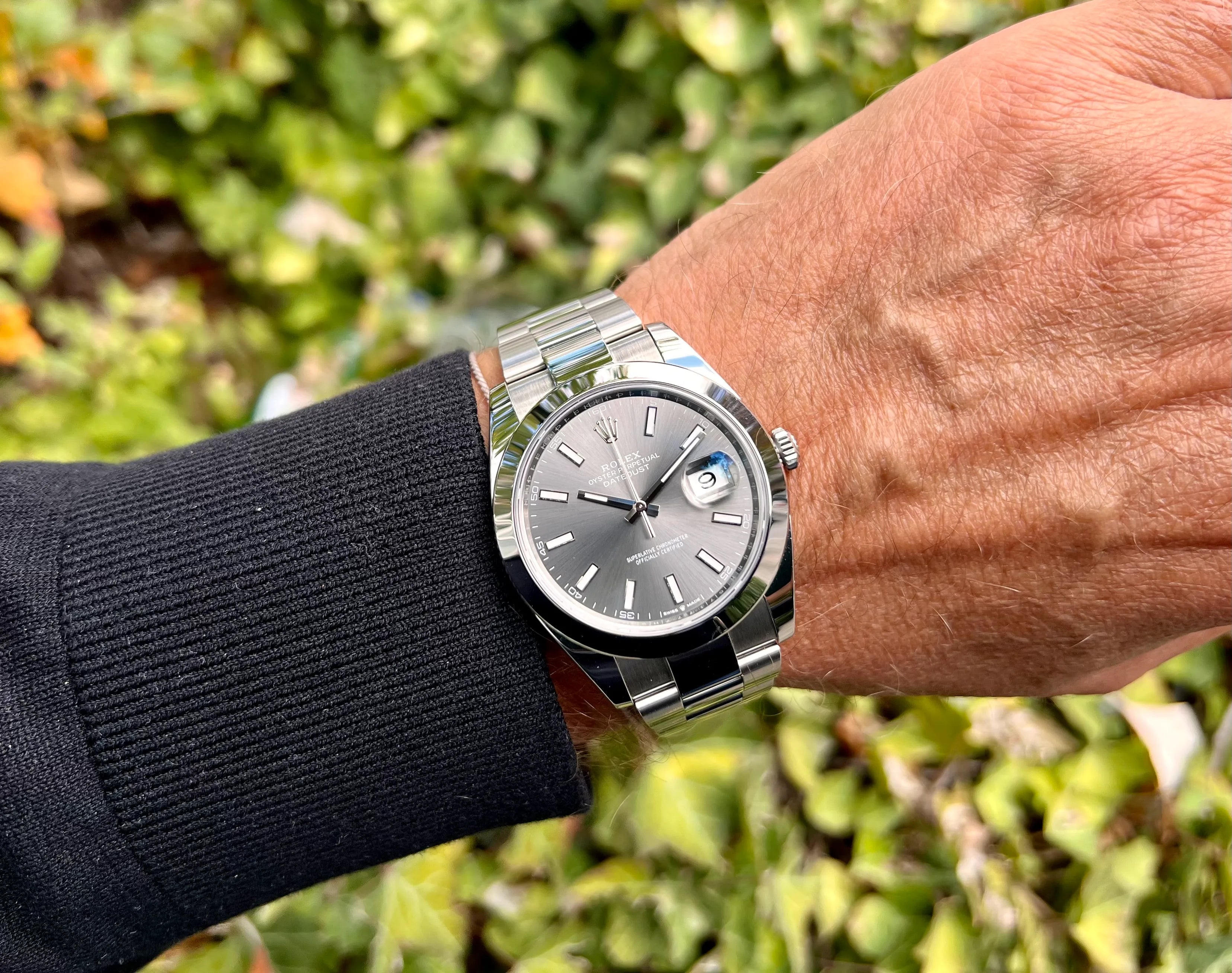 Rolex Datejust 41 126300 rodium am Arm