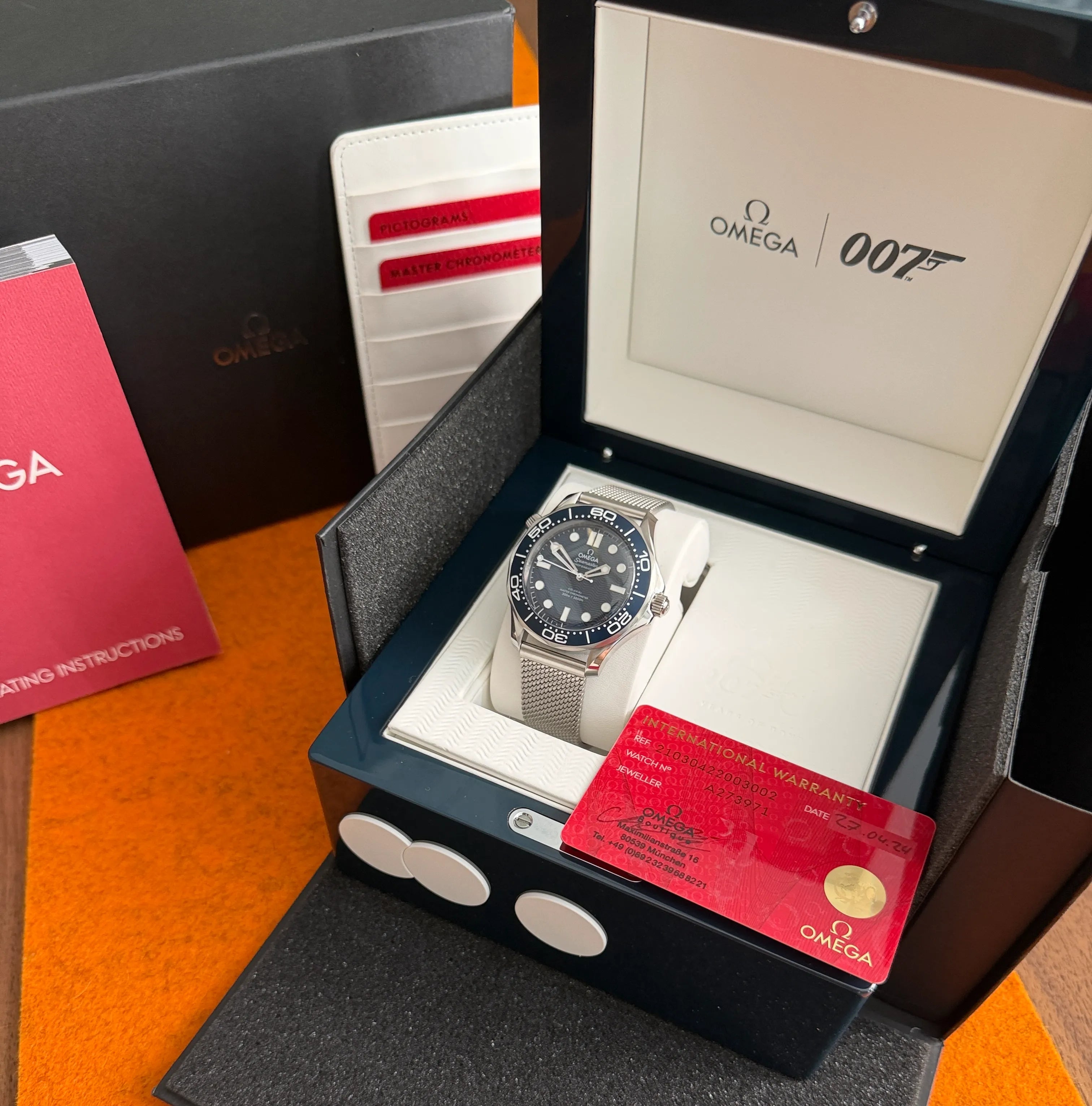 Omega Seamaster Bond 60 Jahre mit Pap