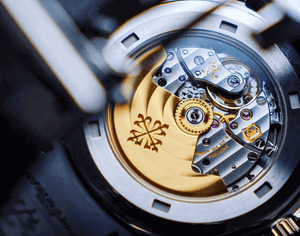 Patek Philippe Uhren stehen für hochwertige Materialien im Uhrwerk sowie Außen