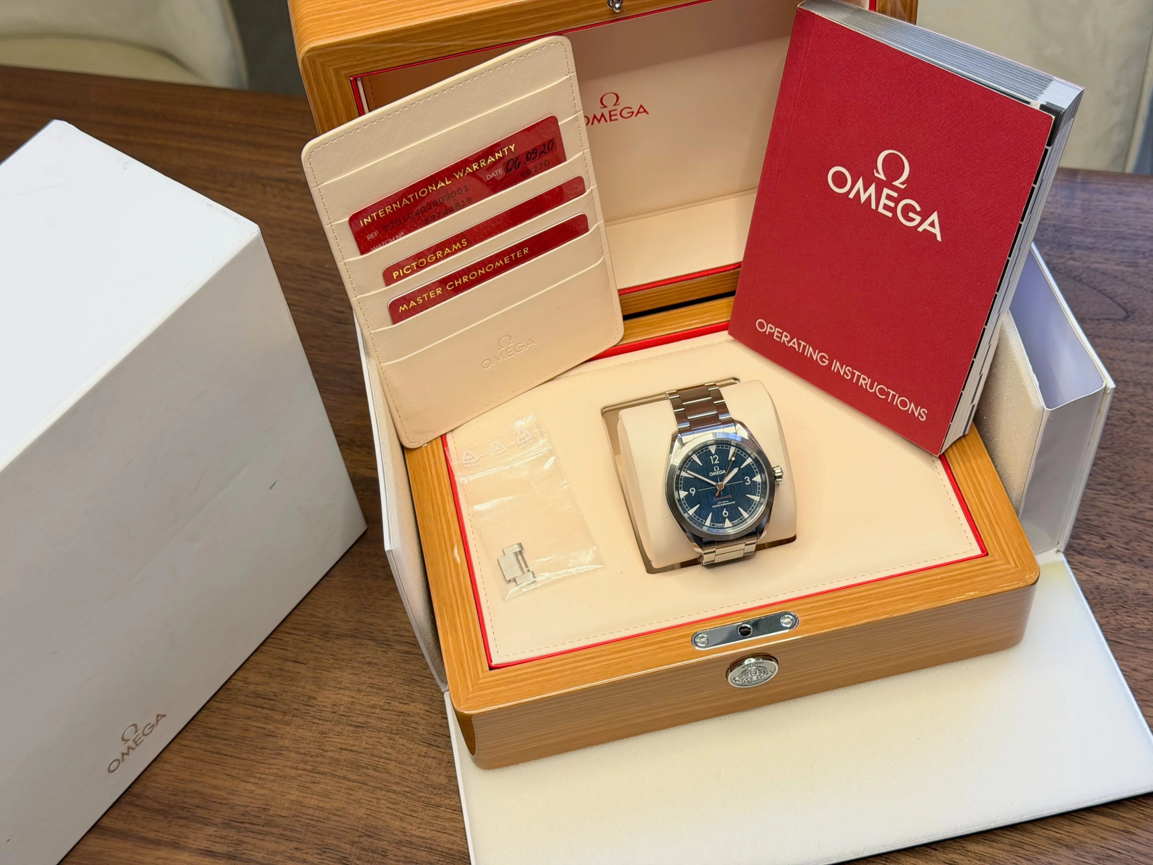 Omega Railmaster 40 Jeans mit Papieren