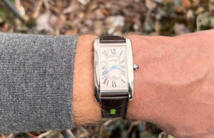 Cartier Tank Americaine 1741 am Arm