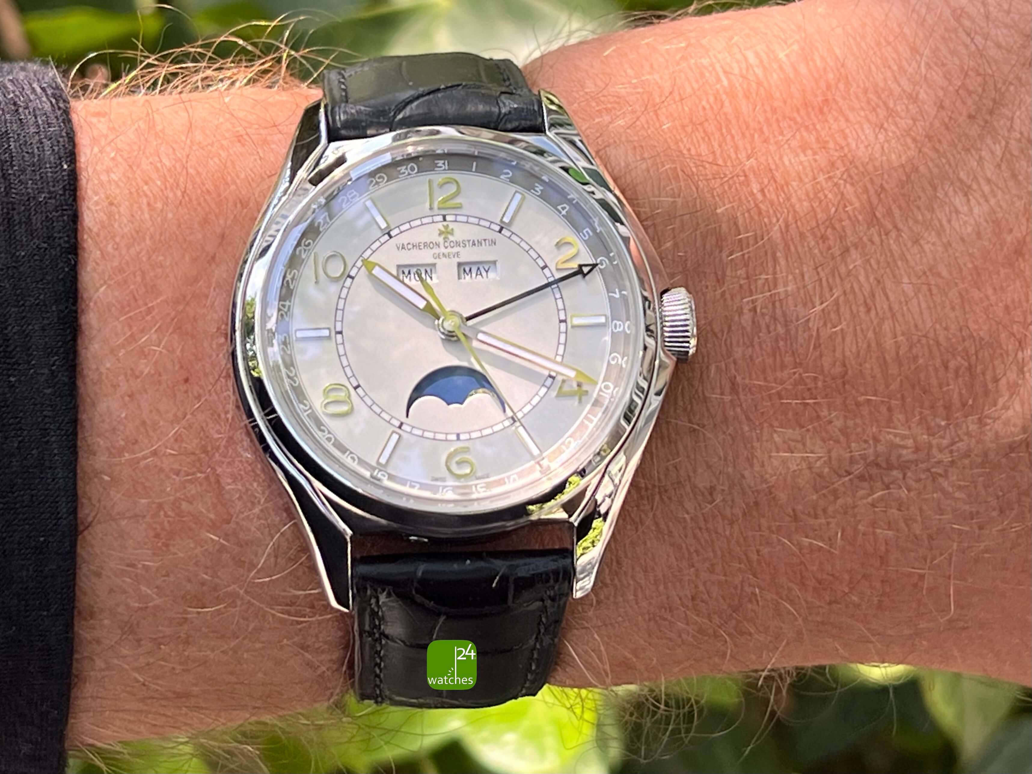 vacheron-constantin-fiftysix-am-arm