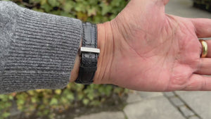 Handgelenksdreher Video am Arm eines Mannes eine Bulgari Diagono Automatik Chronograph