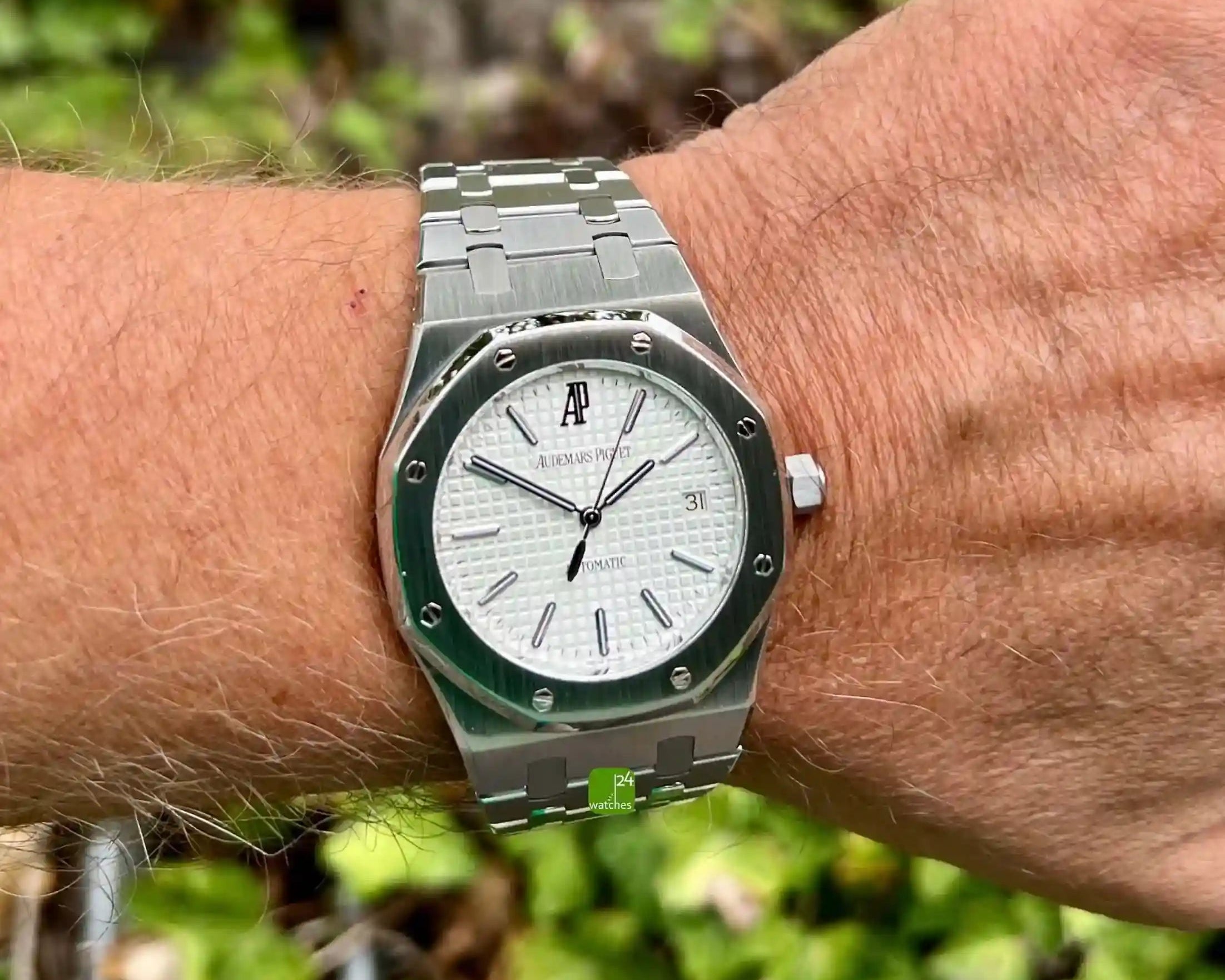 AP Royal Oak Wirst white
