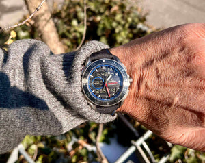 Omega Regatta x 33 Emirates am Arm