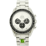 omega-apollo-11-35693100-stehend