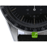 omega-speedmaster-pre-moon-ed-white-nahaufnahme-bei-6-uhr