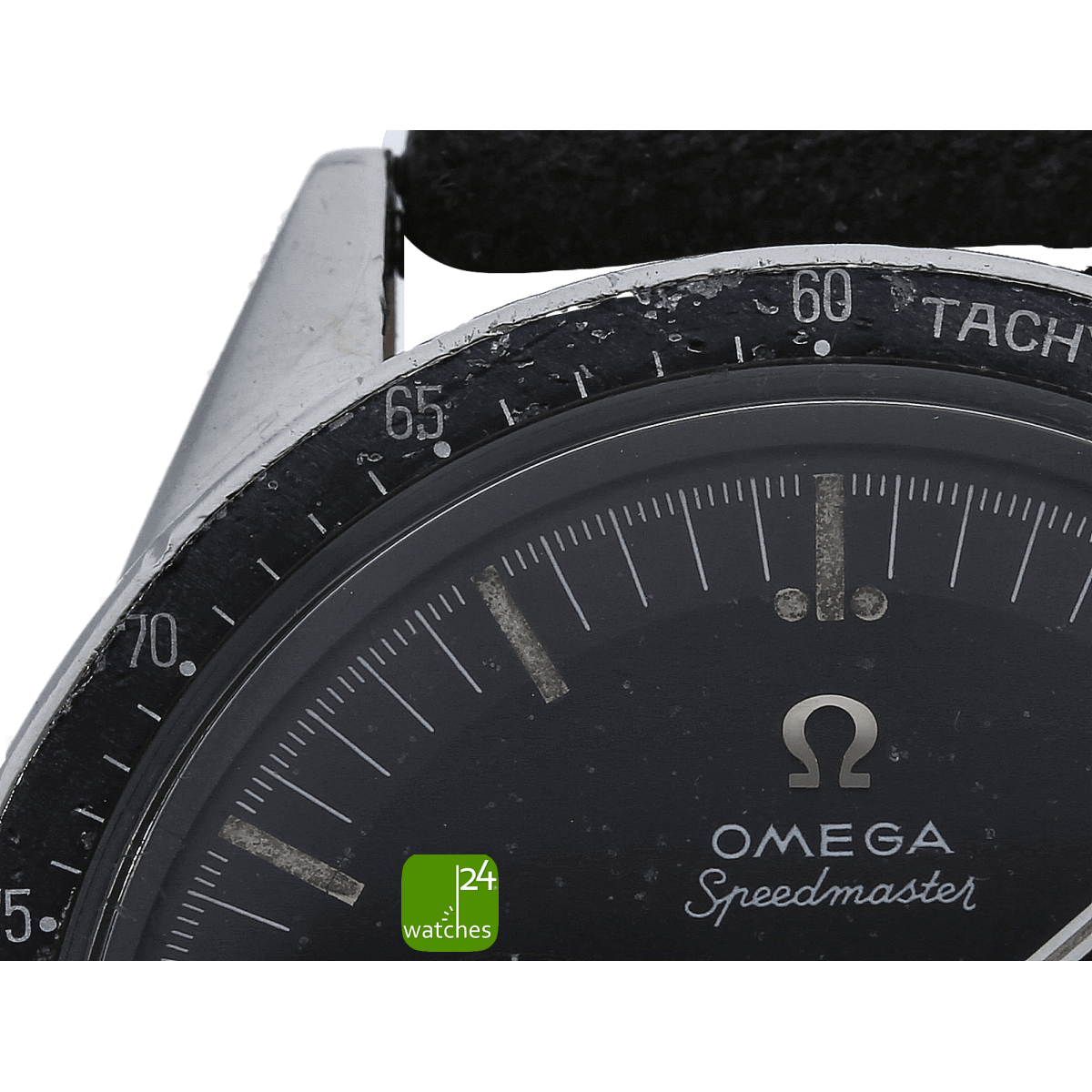 omega-speedmaster-pre-moon-ed-white-nahaufnahme-bei-12-uhr