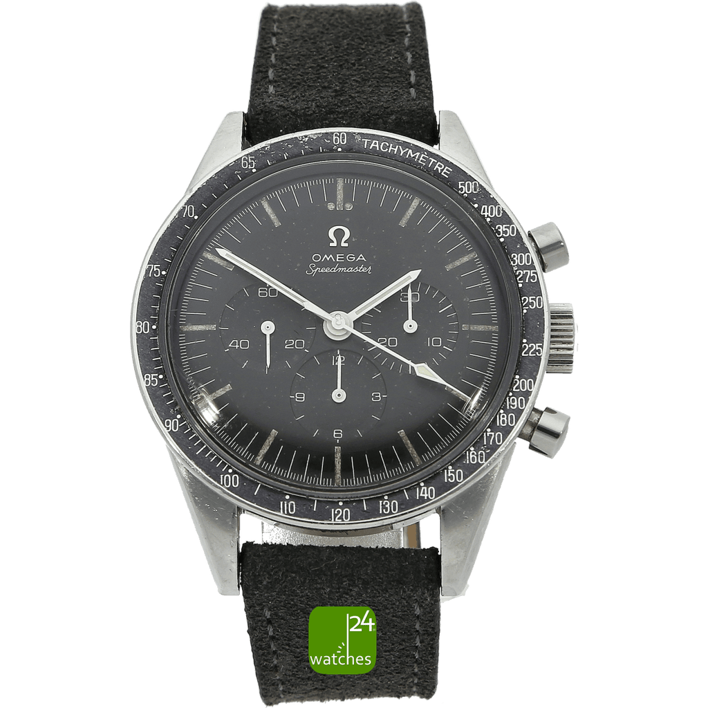 omega-speedmaster-pre-moon-ed-white-stehend
