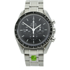 omega-speedmaster-moonwatch-stehend