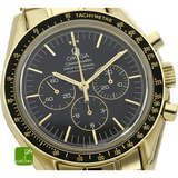 OMEGA Speedmaster Moonwatch gebraucht in GOLD Nahaufnahme Zifferblatt