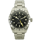 Tudor Blach Bay Pro m79470 stehend