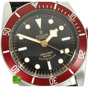 tudor-black-bay-79220-r-zifferblatt