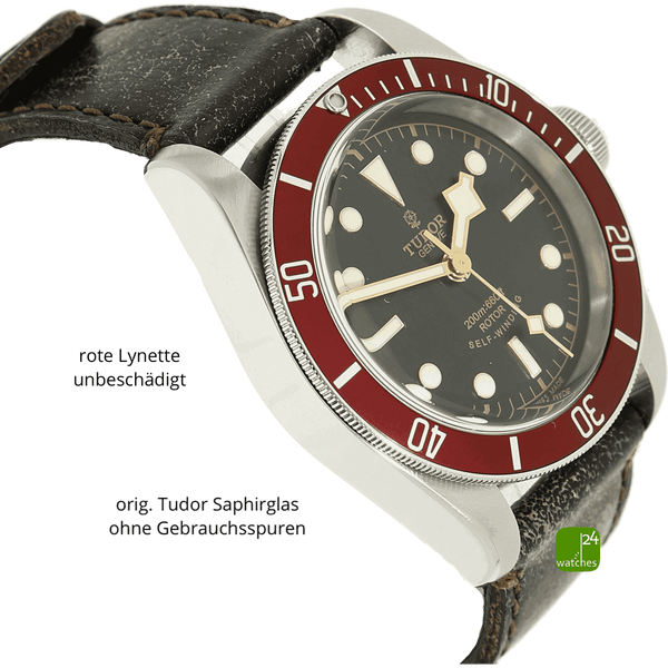 Tudor Black Bay gebraucht mit Smiley Zifferblatt Zifferblatt mit Flanke 9 Uhr