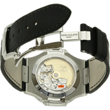 Patek Nautilus Jahreskalender 5726 A Schliesse offen 