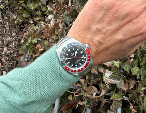 Tudor Black Bay 79830 BLRO am Arm 