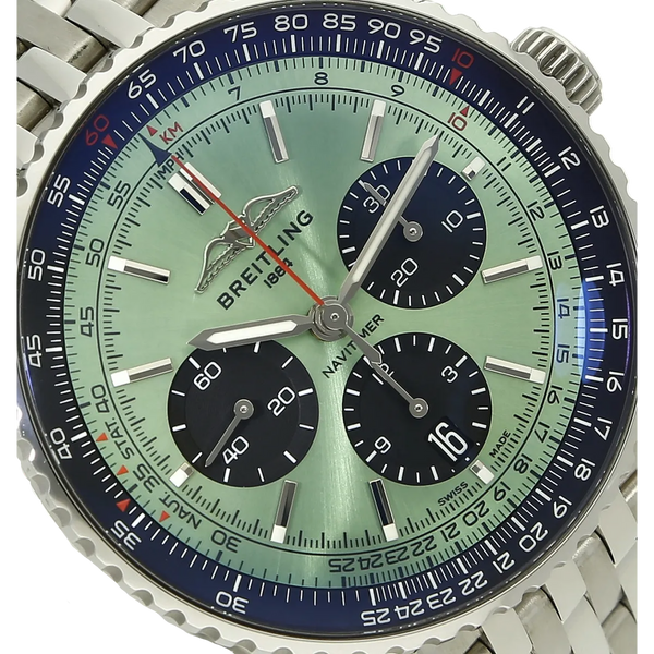 Breitling Navitimer 43 gruen Zifferblatt