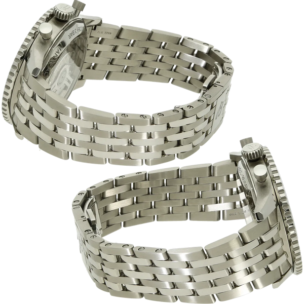 Breitling Navitimer 43 gruen Armband links rechts 