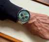 Breitling Navitimer 43 gruen am Arm 1