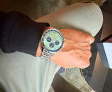Breitling Navitimer 43 gruen am Arm 2 