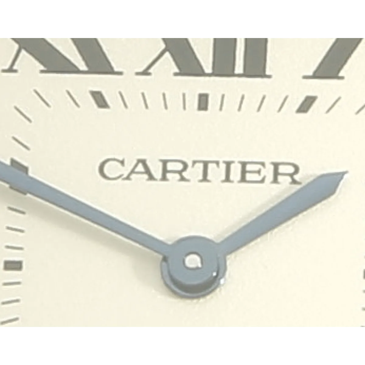 Cartier Tank Francais 1821 Gold Zifferblatt detail 