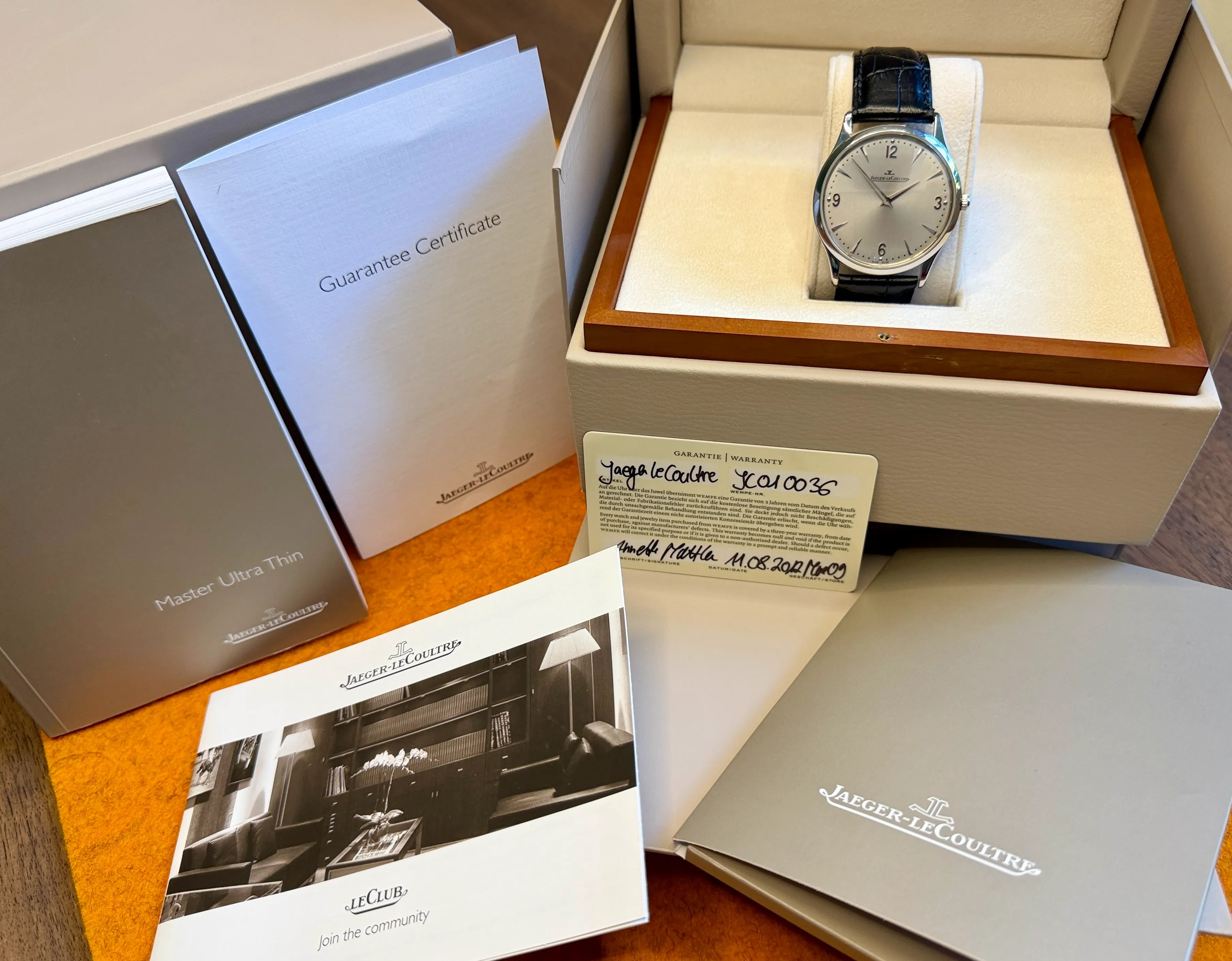 Jaeger Master Ultra Thin 172.8.79 S mit Papieren