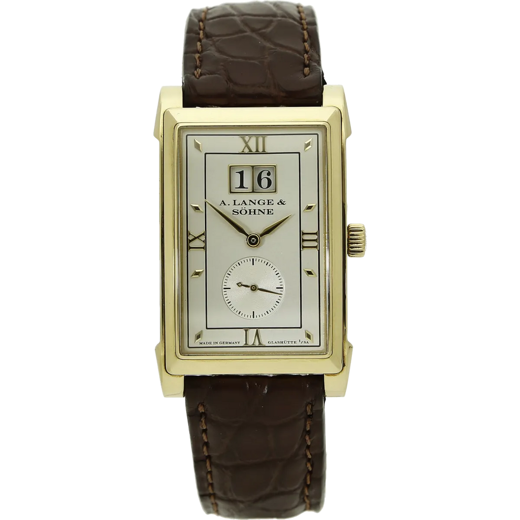 Lange Cabaret 107.021 stehend