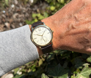 Lange Soehne Langematic 301.021 am Arm 