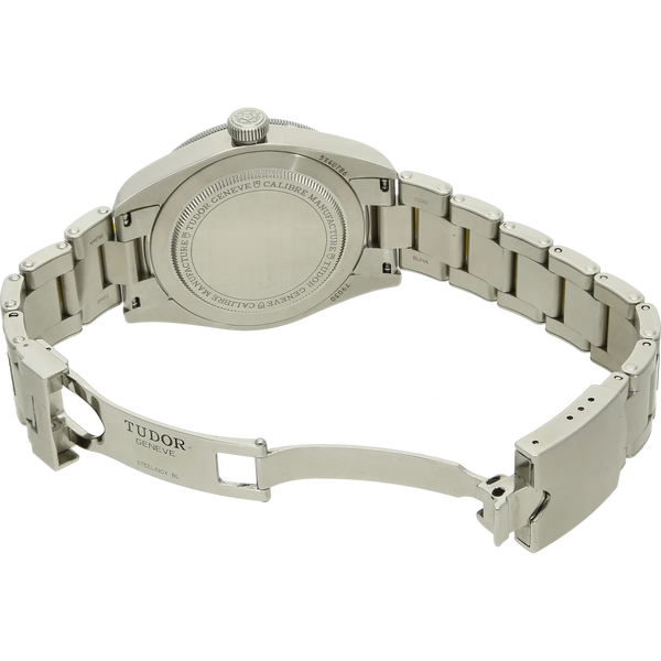 Tudor Black Bay 58 79030N Schliesse offen