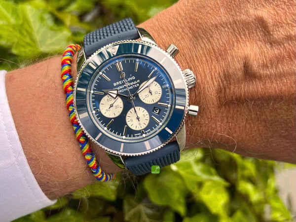 Breitling Superocean Heritage II Chrono am Arm 