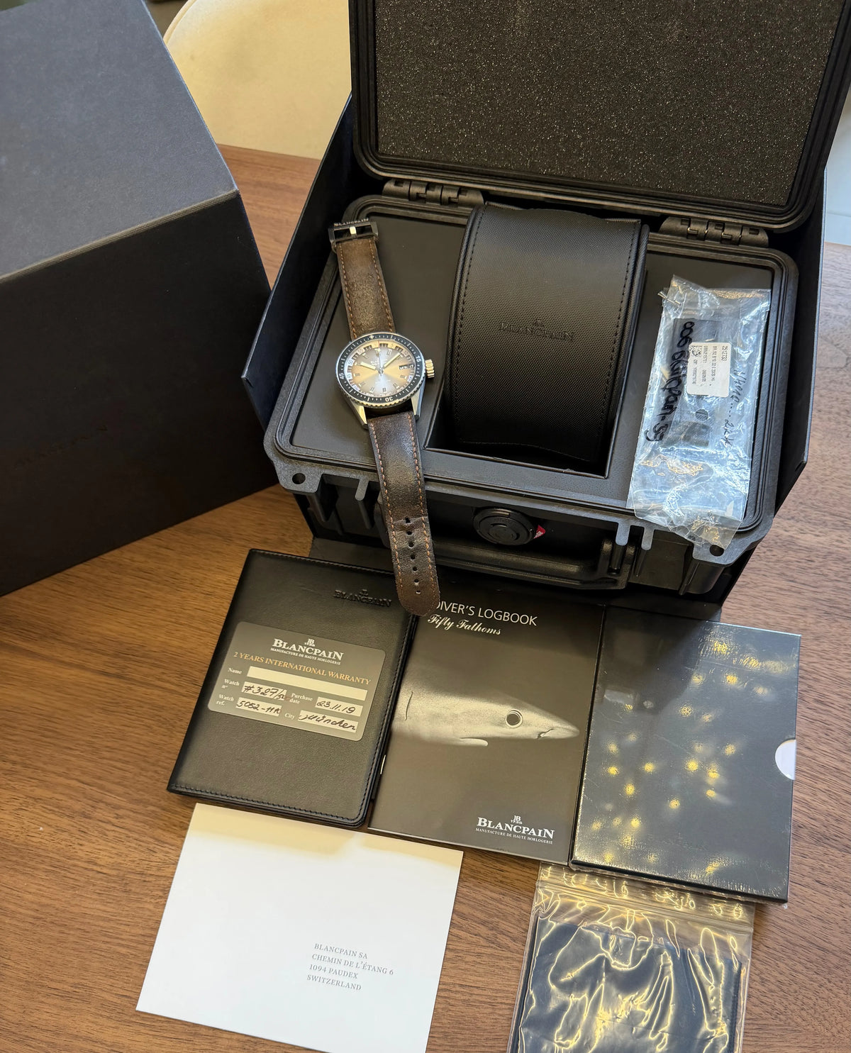 Blancpain Fifty Fathoms Bathyscape Day Date mit Papieren 