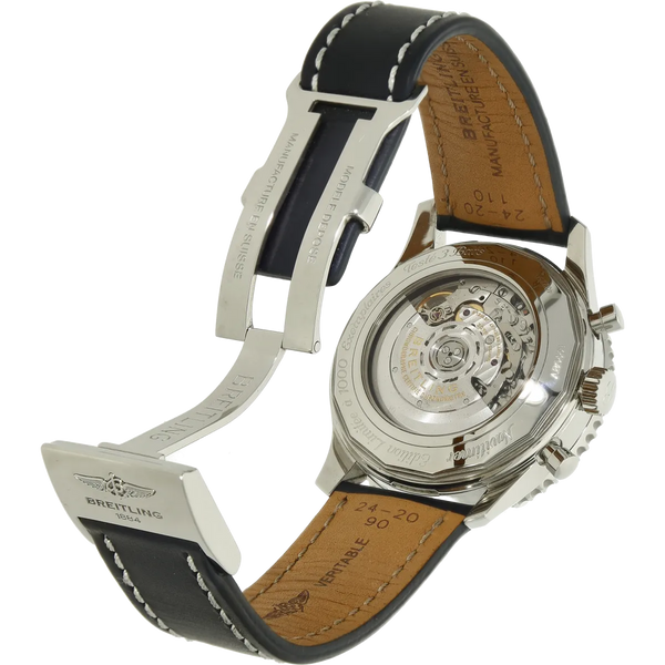 Breitling Navitimer GMT Blue Aurora lim. mit einer ganz eigenen Präsenz