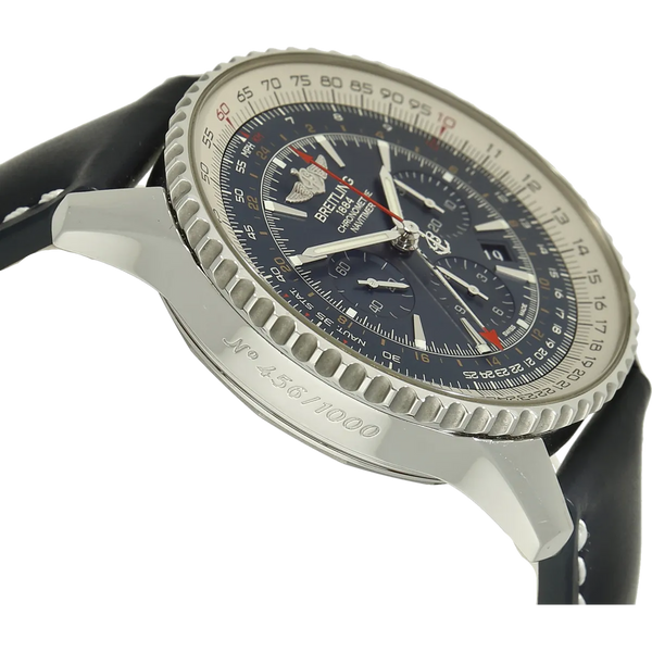 Breitling Navitimer GMT Blue Aurora lim. mit einer ganz eigenen Präsenz