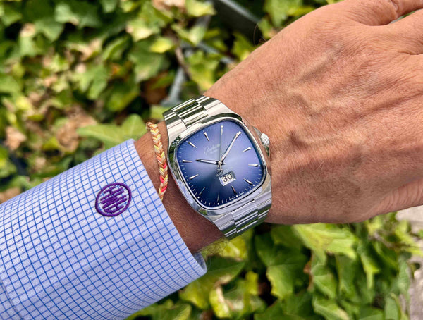 Glashuette Seventies Big Date am Arm 