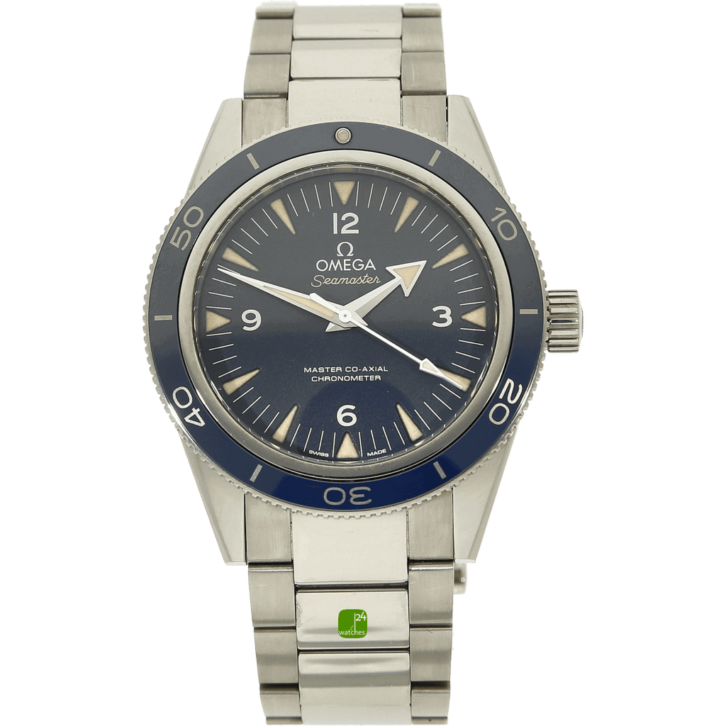Omega Seamster 300 Titan blau stehend