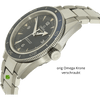 Omega Seamster 300 Titan blau Gehaeuse rechts 