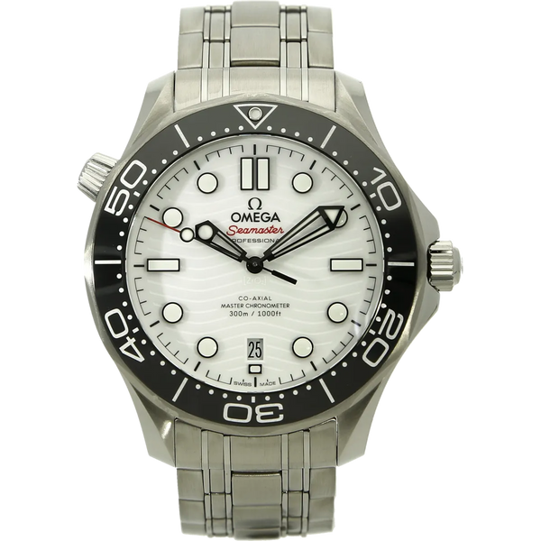 Omega Seamaster Diver 300 stehend