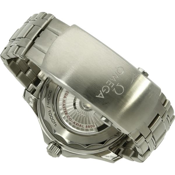 Omega Seamaster Diver 300 Schliesse zu 