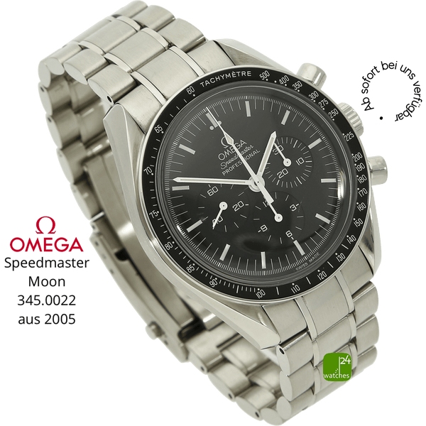 gebrauchte Omega Speedmaster Moonwatch halb liegend