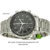 gebrauchte Omega Speedmaster Moonwatch liegend