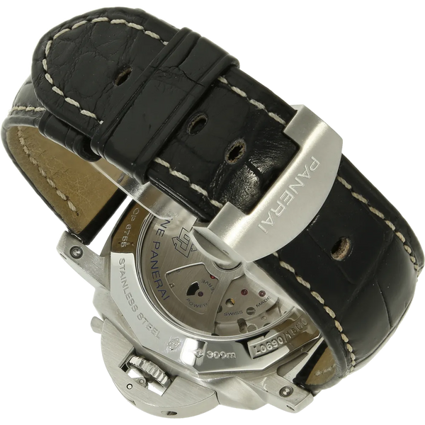 Panerai Luminor GMT Pam 320 Schliesse zu 