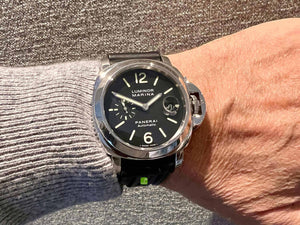 Panerai Luminor Marina 44 auto. am Arm 