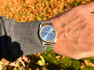 Rolex Datejust 36 16233 blau am Arm