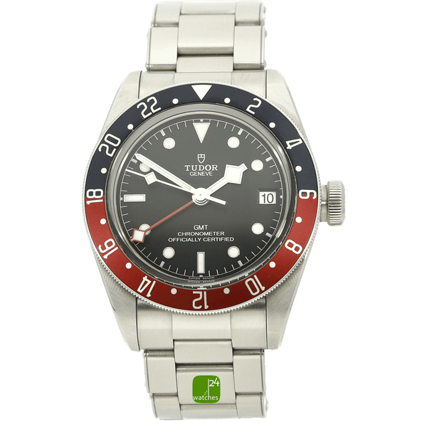 tudor black bay gmt 79830rb stehend 