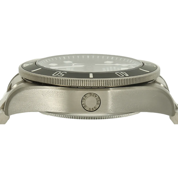 Tudor Pelagos 42 Titan Gehaeuse 9 Uhr 