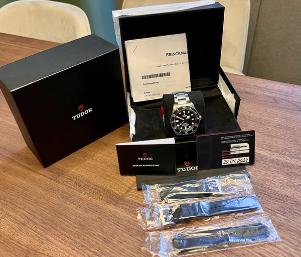 Tudor Pelagos 42 Titan mit Papieren 