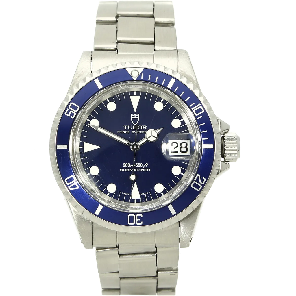 Tudor Submariner 79090 blue stehend