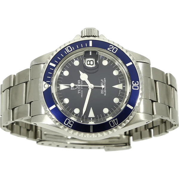 Tudor Submariner 79090 blue liegend