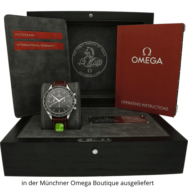 lim first Omega in Space mit Papieren